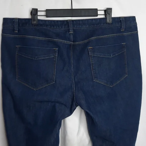 Lands' End Women's Blue Jeans - Picture 5 of 7